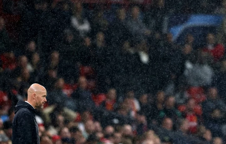 Ten Hag urges Man Utd to stick together during crisis