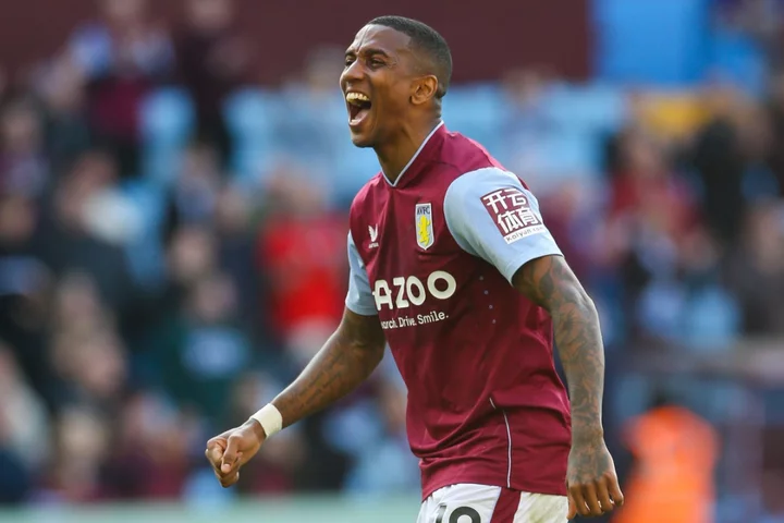 Ashley Young excited to work with Sean Dyche at Everton