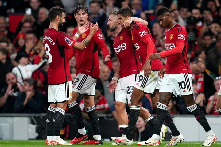 Raphael Varane header earns Manchester United opening victory over Wolves