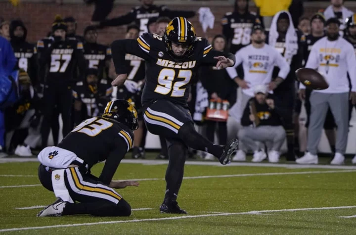 Missouri's Thiccer Kicker trolls Florida with Gator Chomp after game-winning FG