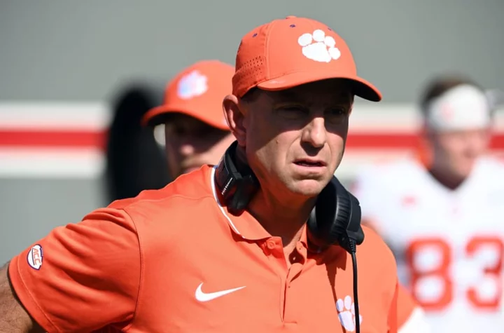 Listen: Dabo Swinney handling Clemson’s struggles like a spoiled brat