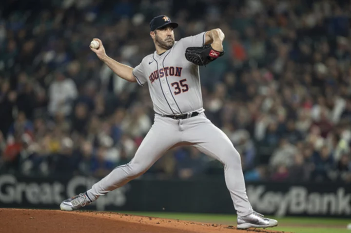 Vintage Verlander silences Seattle as Astros top M's 5-1 to open key series in playoff race