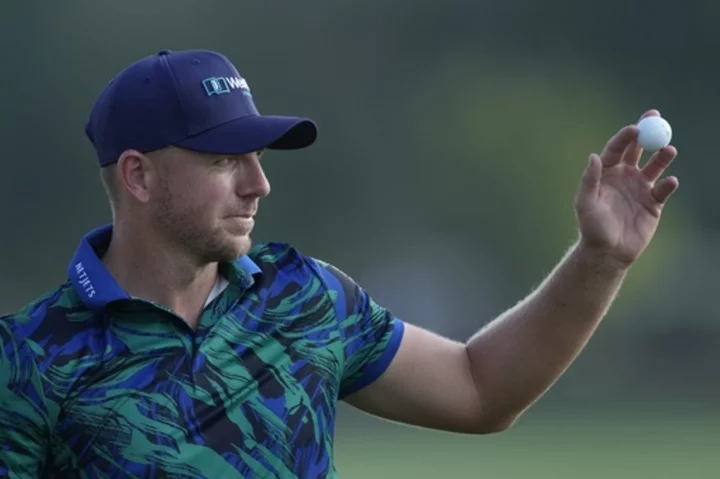 Matt Wallace birdies every hole on back 9 in Dubai and ties European record