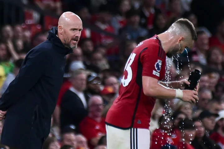 Manchester United left with Luke Shaw injury dilemma