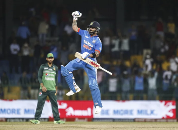 Kohli and Rahul hundreds help India post mammoth 356-2 v Pakistan in Asia Cup