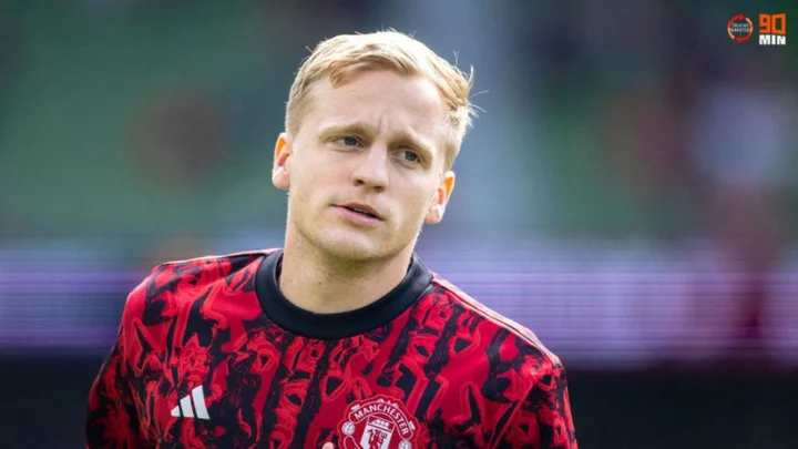 Real Sociedad threaten to walk away from stalling Donny van de Beek talks