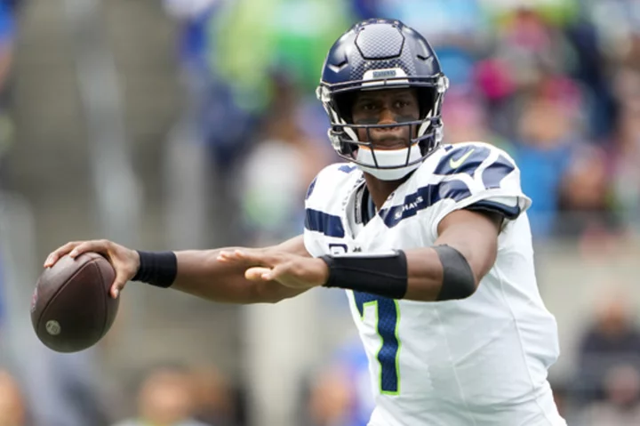 The Seahawks will try to remain perfect at MetLife Stadium when they face the Giants on Monday night