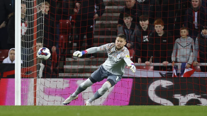 New England Revolution sign goalkeeper Tomas Vaclík to replace Djordje Petrovic