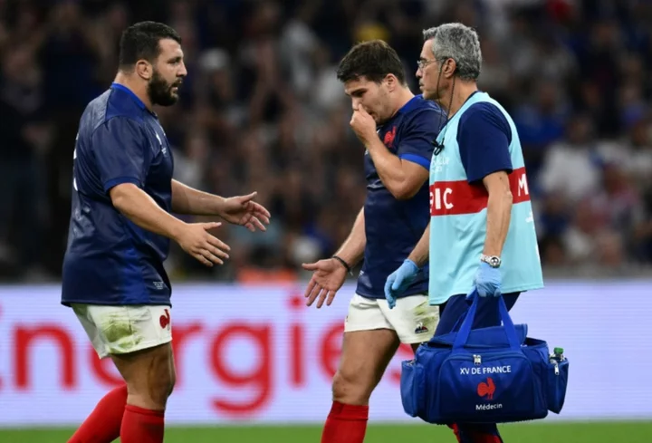 France star Dupont 'has suspected broken jaw': coach Galthie