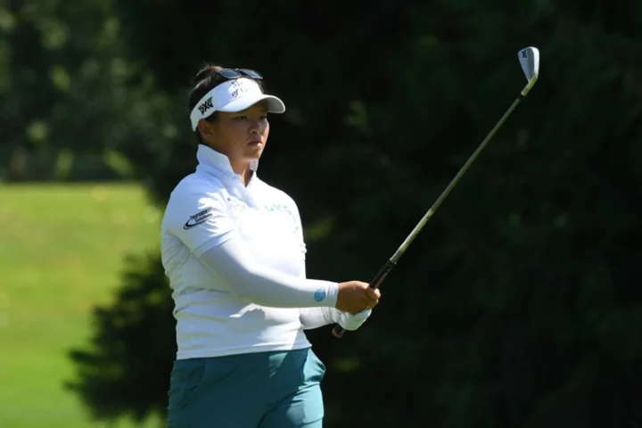 Late birdie lifts Khang to LPGA Portland Classic lead