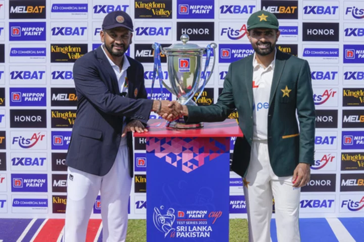 Sri Lanka wins the toss and will bat 1st against Pakistan in the 1st cricket test