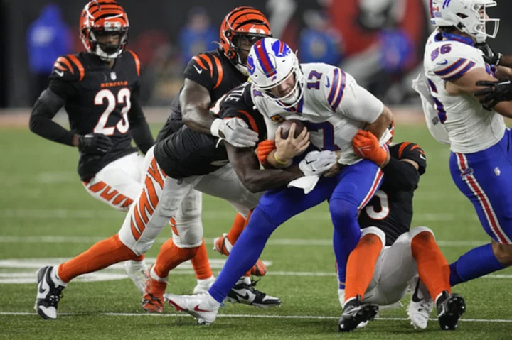 Slumping Bills seek a spark as they prepared to host the rested Broncos