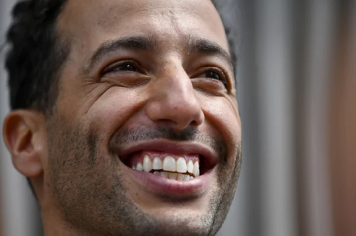 Ricciardo has plenty to smile about as he makes his F1 return at Hungarian GP