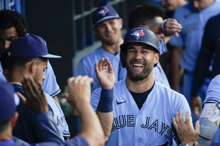 James Outman's double in 10th completes Dodgers' comeback for an 8-7 victory over Blue Jays