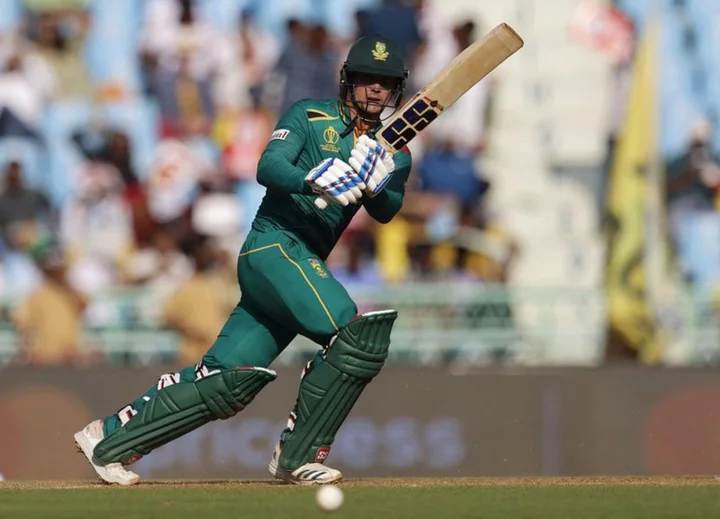 Cricket-De Kock ton guides South Africa to 311-7 against Australia