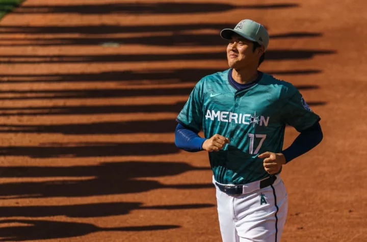 Mariners fans use College GameDay to shoot their shot with Shohei Ohtani