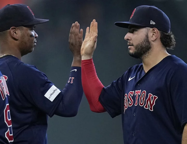 Alex Verdugo, rookie Wilyer Abreu lead Red Sox to 24 hits in 17-1 rout of Astros