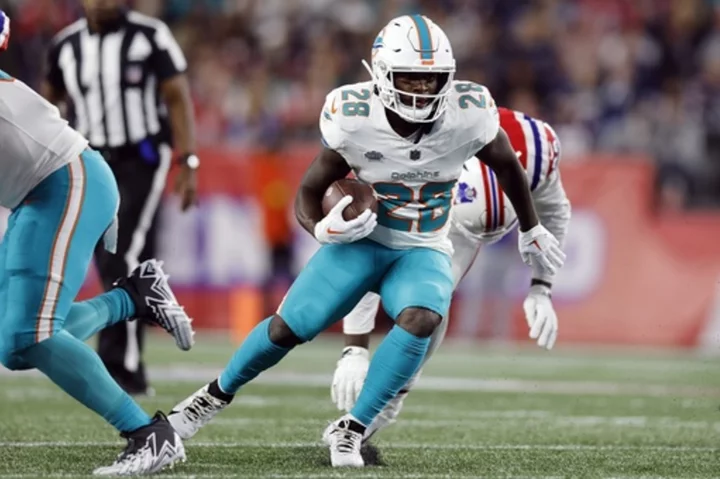 Dolphins designate rookie running back De'Von Achane to return from injured reserve