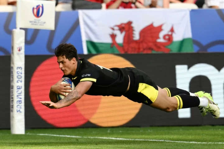 Rees-Zammit sets Wales on way to Portugal victory