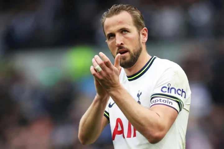 Kane has 'long career' ahead at Spurs: legend Mabbutt