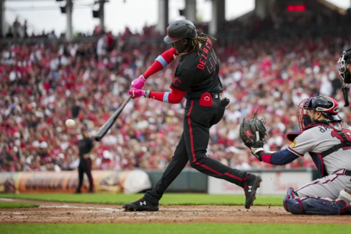 De La Cruz goes for cycle and Votto hits 2 clutch homers as streaking Reds stop Braves 11-10