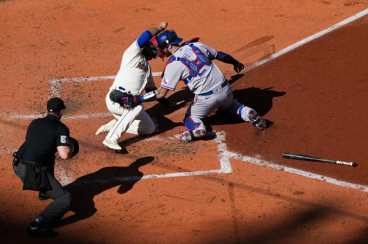 Rangers falter in season finale in 1-0 loss to Seattle, allowing Houston to win AL West