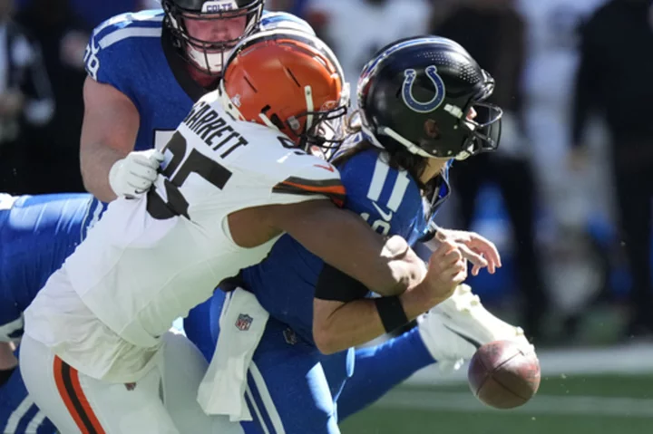 Colts continue searching for solutions to the costly miscues in 39-38 loss to Cleveland