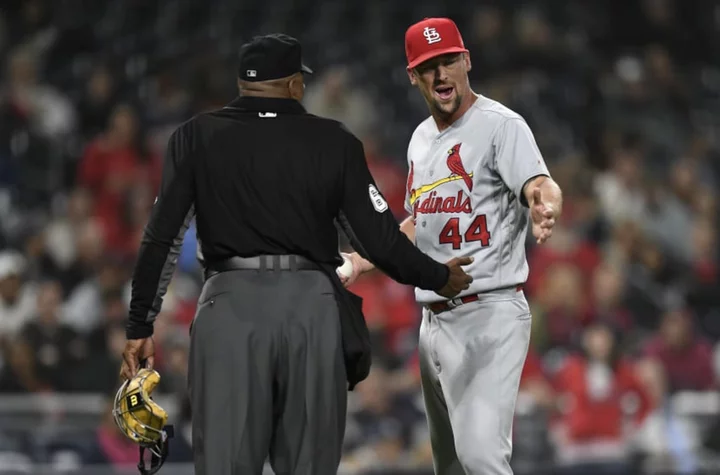 Umpire Laz Diaz took Cardinals criticism personally with bad call after bad call