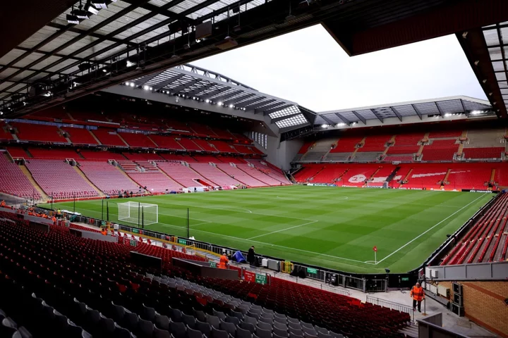 Liverpool vs Union Saint-Gilloise LIVE: Europa League team news and line-ups as Mohamed Salah starts