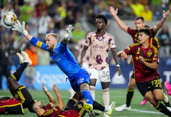 Timbers rally from two goals down for 2-2 draw with Sounders