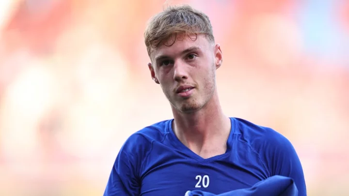 Chelsea suffer fresh injury scare during international break as midfielder limps off