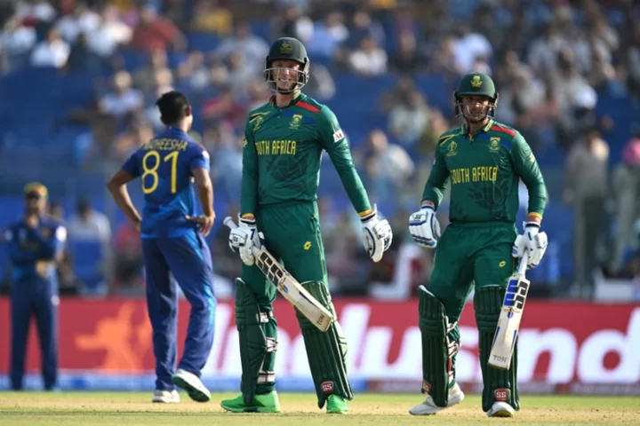 South Africa's De Kock, van der Dussen hit World Cup centuries