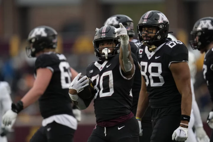 STAT WATCH: Gophers call on little-used RB to carry the load. His 40 attempts are FBS season high