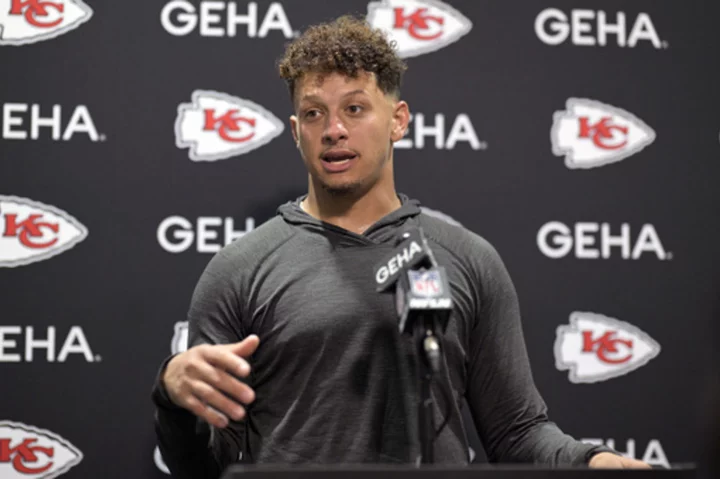 Chiefs' Patrick Mahomes happy for reworked deal, chance to keep winning Super Bowls in KC