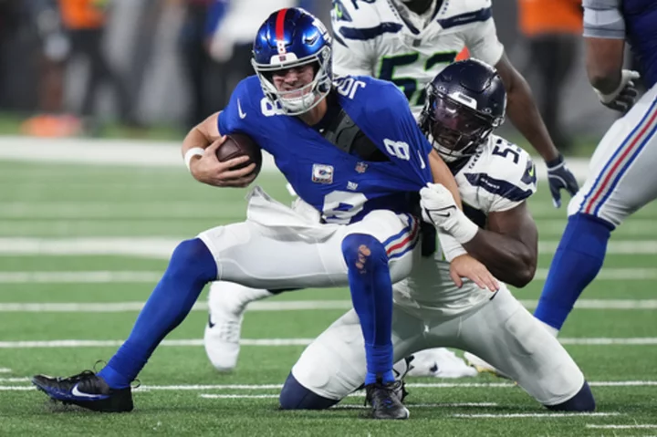 Daniel Jones sacked 10 times as Giants show little in 24-3 loss to the Seattle Seahawks