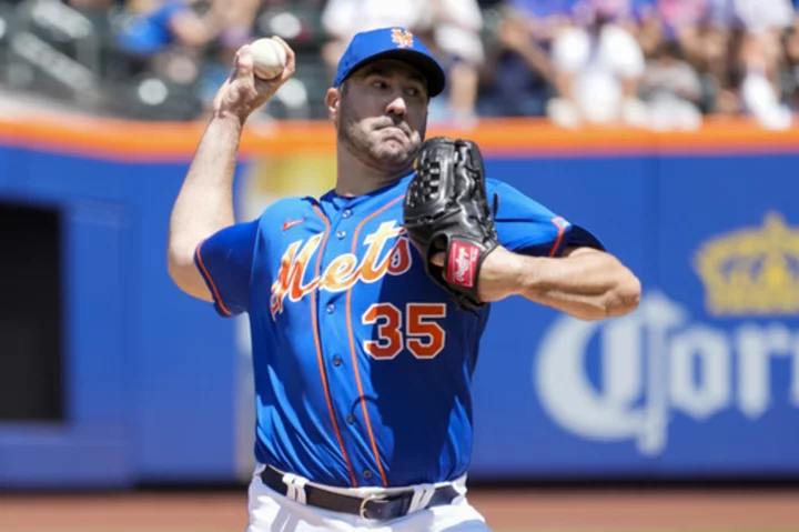 Verlander earns 250th career win as Mets beat Nationals 5-2 after dealing Scherzer