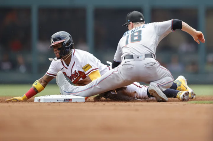 Albies' hits go-ahead 2-run HR as streaking Braves beat Marlins 6-3 to complete sweep