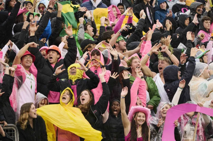 Why do Oregon fans sing Shout at Autzen Stadium?