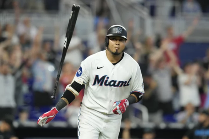 Arraez's RBI single in the 10th helps Marlins end 8-game slide with a 3-2 victory over the Rockies