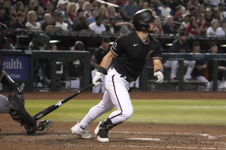 Rookie Fletcher stays hot with homer, triple as D-backs beat Giants 7-2