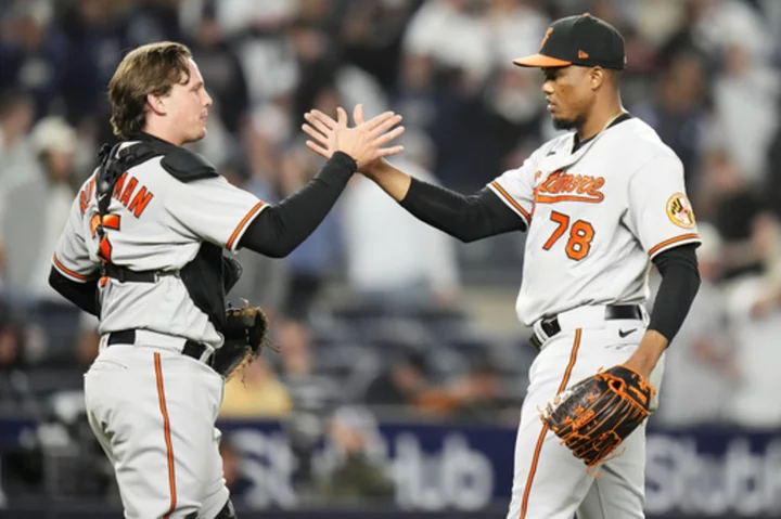 Orioles take 2 of 3 at Yankees, Gibson 7 scoreless innings in 3-1 win