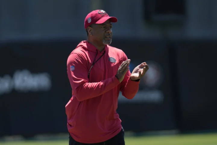 New 49ers DC Steve Wilks looks to build on defense's past successes