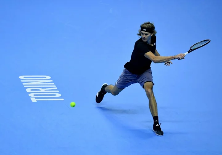 Zverev battles past Alcaraz in ATP Finals opener