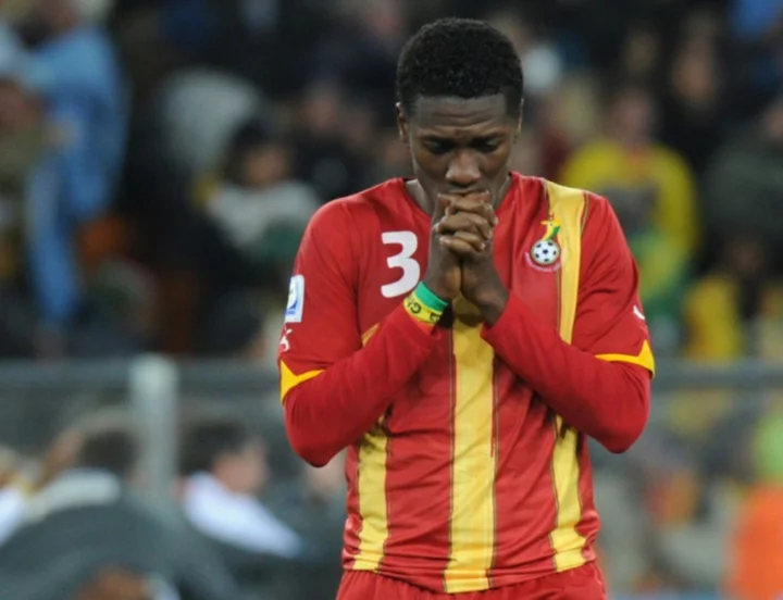 'Thin voice' tells Ghana legend Gyan to retire aged 37