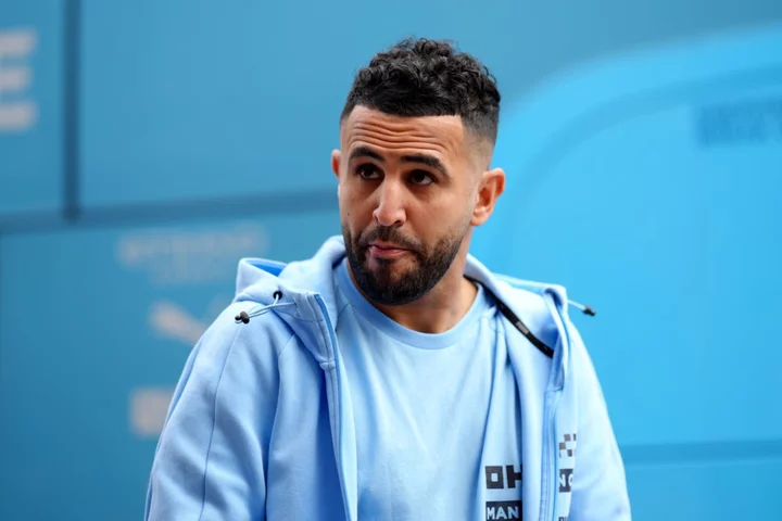 Manchester City accept bid from Al Ahli for Riyad Mahrez