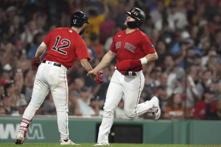 Red Sox burst out for 6 in the 7th, beat the AL West-leading Rangers 10-6