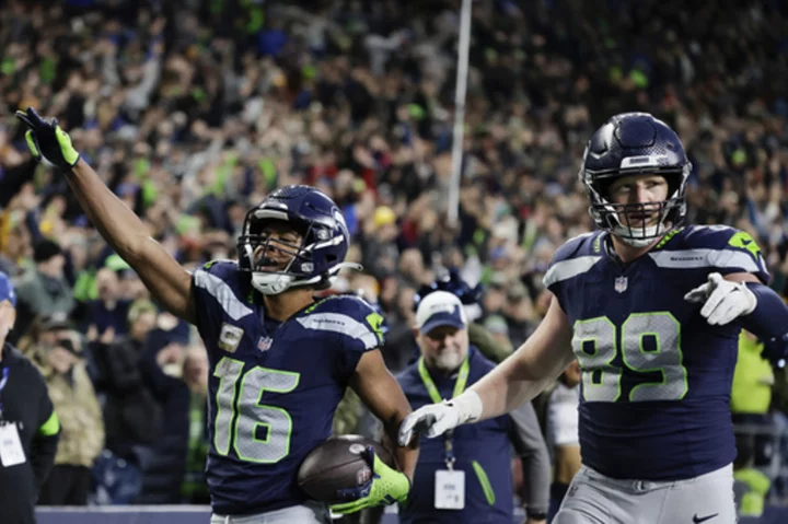 Geno Smith's big throws and Jason Myers' walk-off field goal lift Seahawks past Commanders 29-26