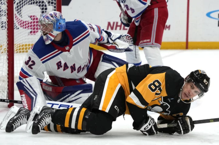 Quick gets 60th shutout, Lafreniere scores as Rangers blank Penguins 1-0