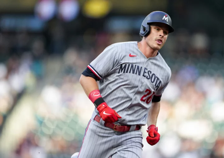 Kepler scores the go-ahead run on a passed ball in the Twins' 6-3 win over the Mariners