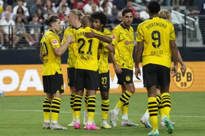 Dortmund gears up to challenge Bayern again after blowing chance for German soccer title